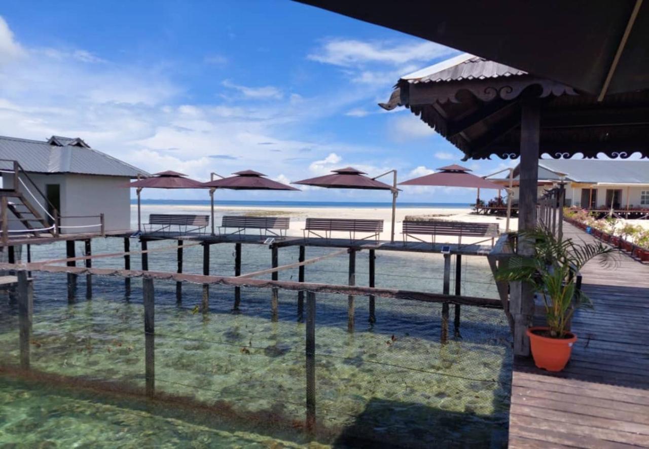 Santiri Island Resort Semporna Exterior foto